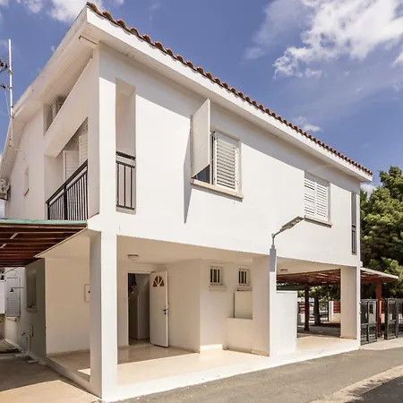 Villa Larnaca Seaside Marina 43