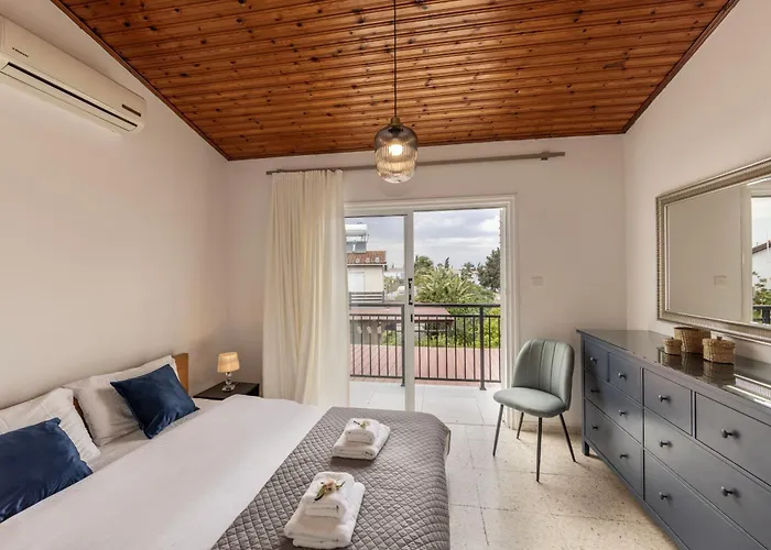 Larnaca Seaside Marina 43