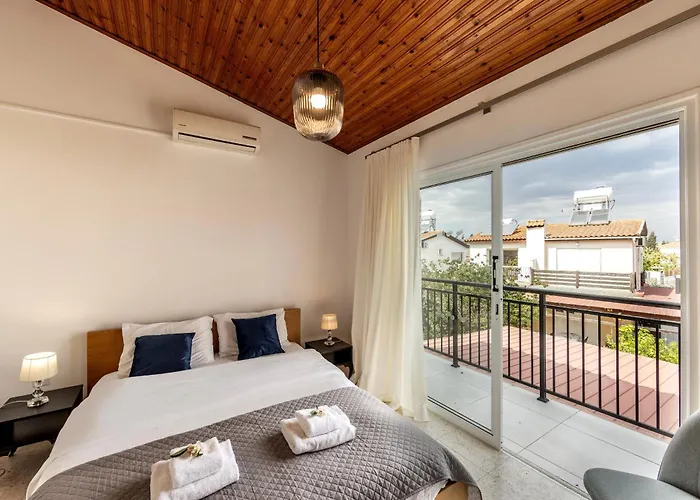 Larnaca Seaside Marina 43 Villa